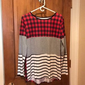 Tickled Teal XL ladies Top